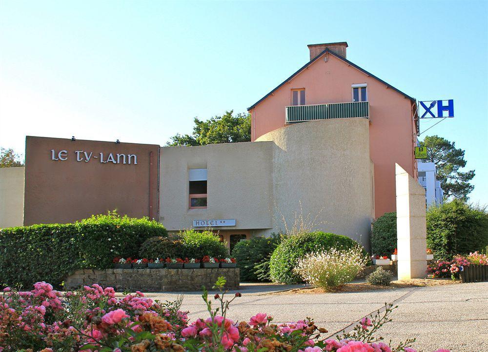 Hotel Le Ty-Lann Saint-Ave Exterior photo